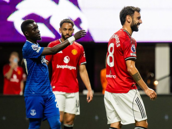 motm-man-united-vs-everton-bruno-fernandes