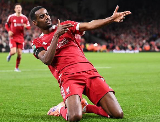 prediksi-berapa-lama-alexander-isak-absen