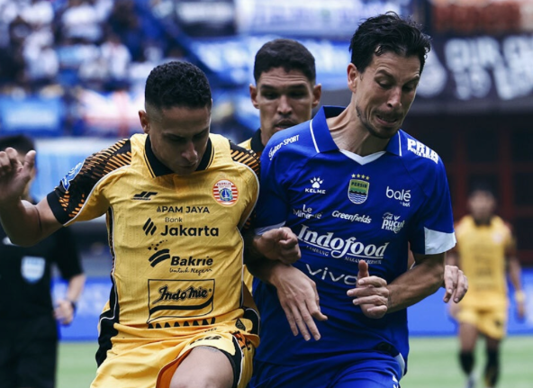 Persis Solo vs Persib: Duel Sengit Liga 1 Malam Ini
