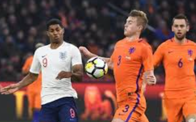 Perkembangan Peraturan Sepak Bola yang Mengubah Permainan