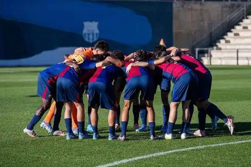 Peran Akademi Sepakbola Dalam Mencetak Pemain Kelas Dunia
